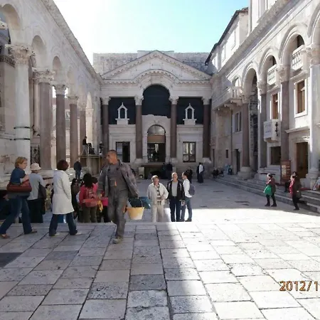 Mia-beach In * スプリト